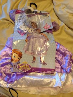 New 2t, Sofia costume