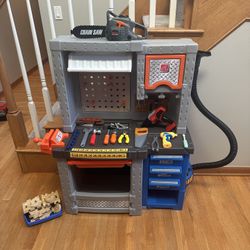 Step 2 work  bench with tolls