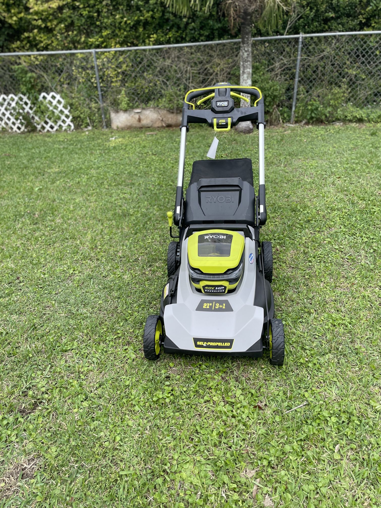 Ryobi Subaru Lawn Mower 175cc Ryobi Subaru Lawn Mower 175cc