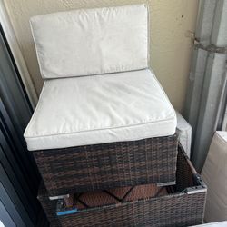 2 Outside Furniture Chairs