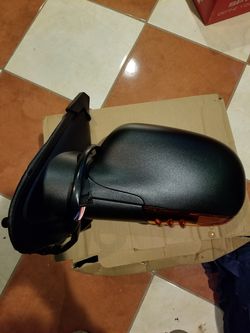 Trailblazer driver mirror