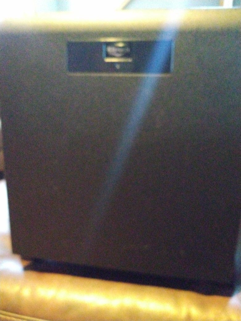 KLIPSCH POWERED SUBWOOFER 350 WATT