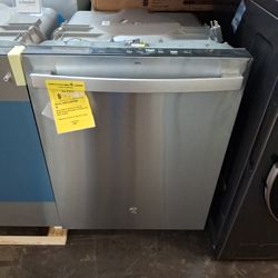 GE 24 In Built-in Tall Tub Top Control Stainless Steel Dishwasher With Sanitize  Dry Boost 52 dBA