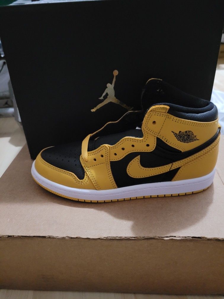 Jordan 1 Retro High Pollen