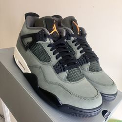 Jordan 4 Retro Undefeated 
