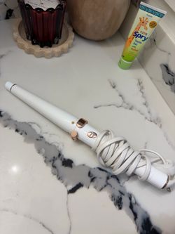 T3 Hair Wand