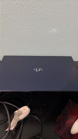 Gaming laptop TRADING