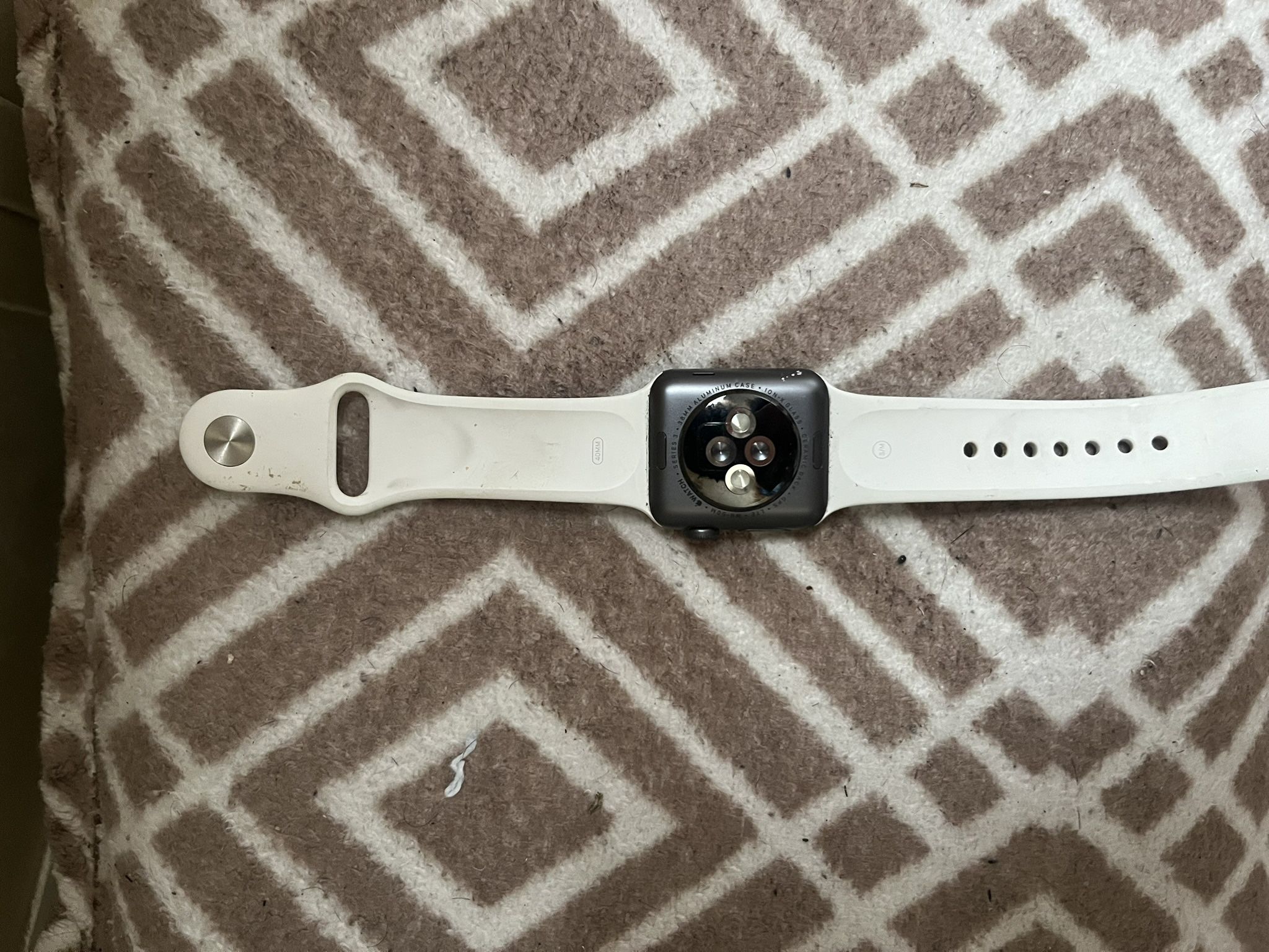 apple watch series 3