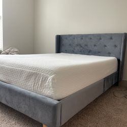 Gray Upholstered Bed Frame With Memory Foam Mattress 