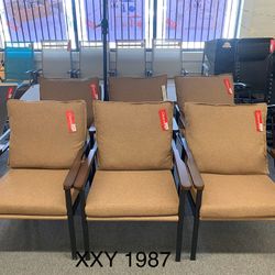 Accent Chair Mid-Century Modern Armchair （XXY1987) 