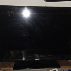 32" Samsung