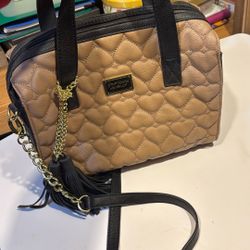 Betsy Johnson New Pocketbook