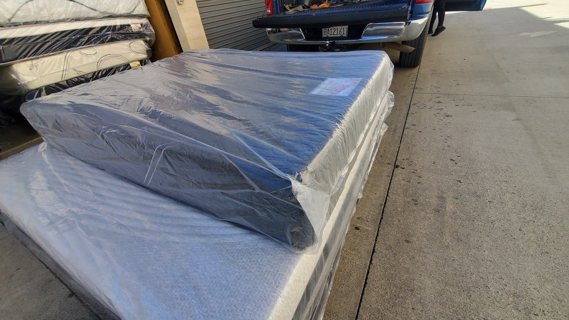 Full Mattress Memory Foam 280