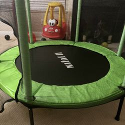 Kid’s Indoor Trampoline 