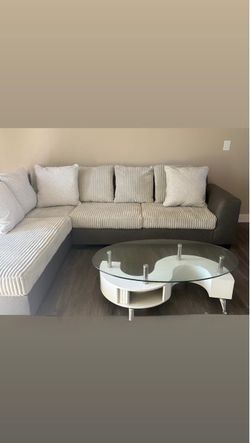 L-Shaped Sectional Sofa with Chaise