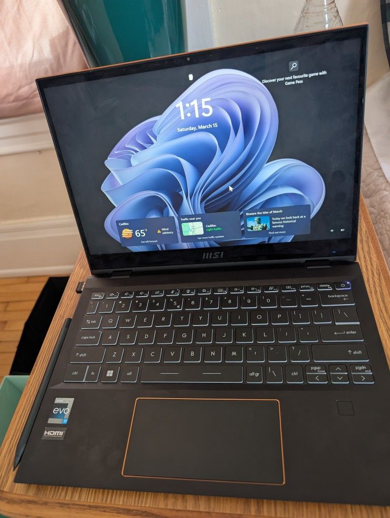 MSI Summit E13 Flip Evo