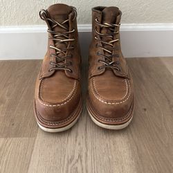 Red Wing Heritage Moc Toe 10 2E