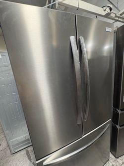 Frigidaire Gallery French Door Refrigerator