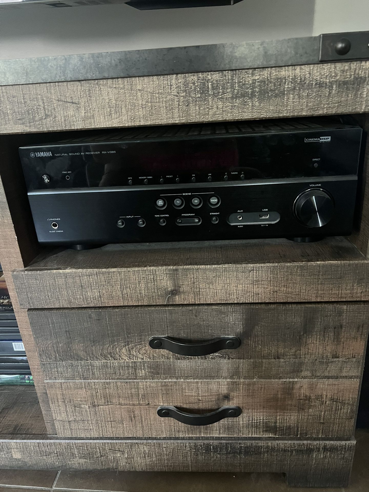 Yamaha - 5.1-Ch. 4K Ultra HD A/V Home Theater Receiver - Black