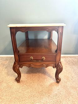 Vintage 1960s Weiman Rose Aurora Marble Top End Table