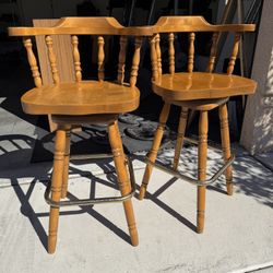 STOOLS