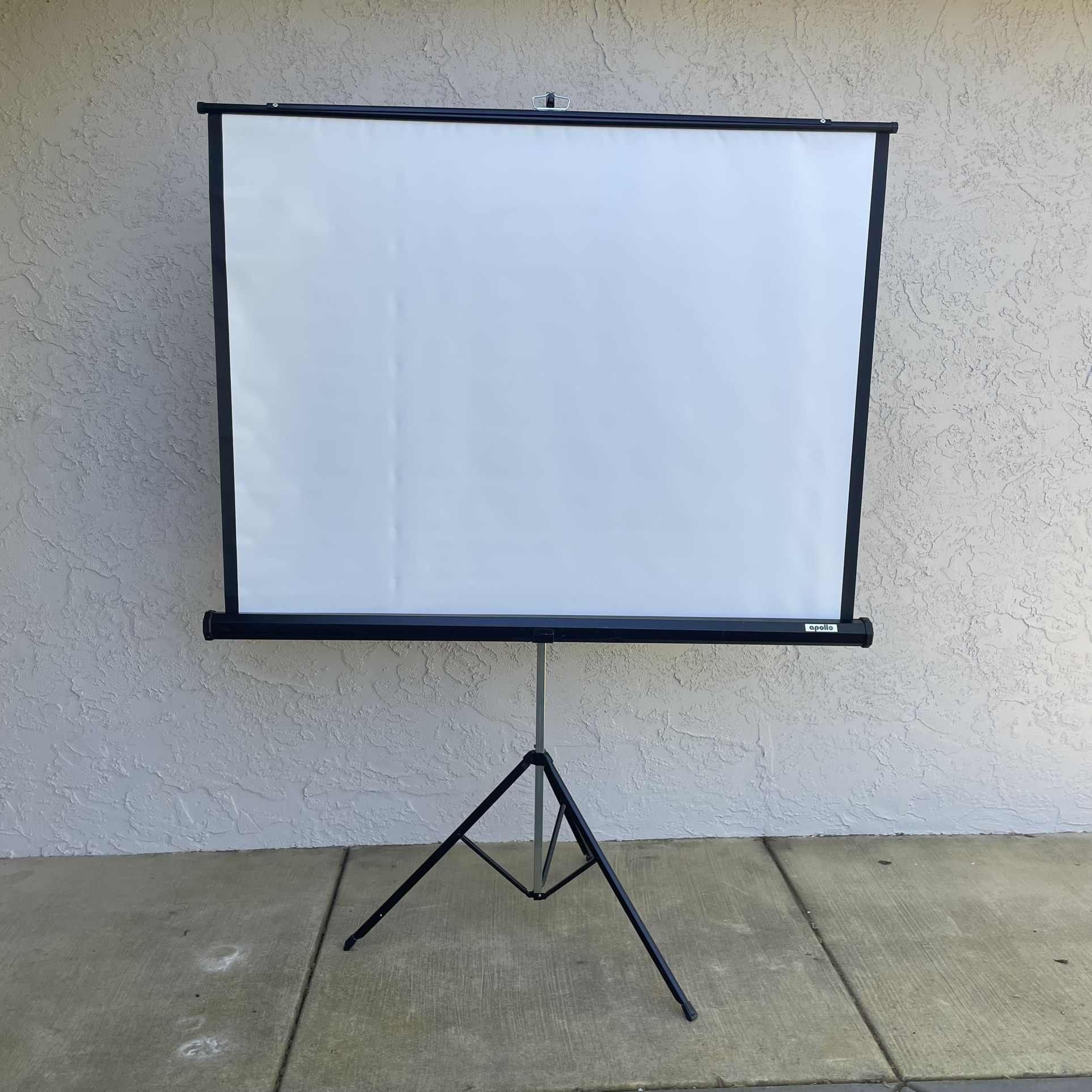 Projector Screen Portable Fold Up Tripod Stand 65” Size