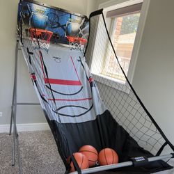 BASKETBALL HOOP 