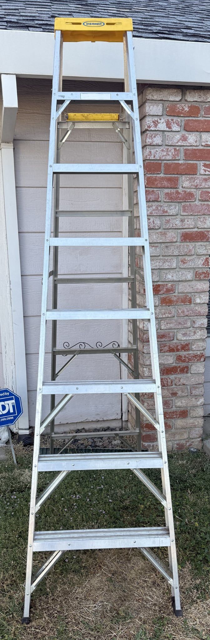 8' Ladder