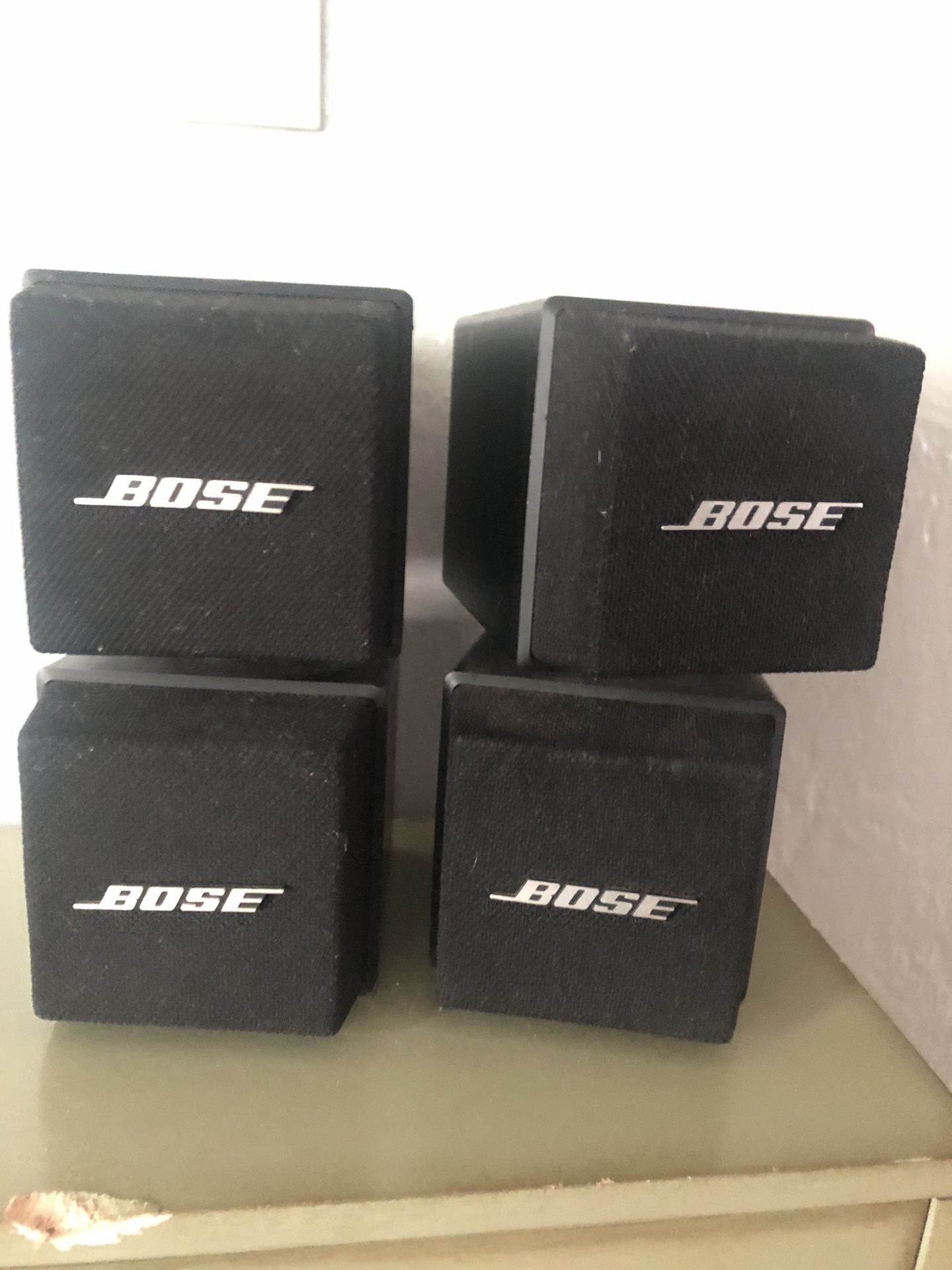 Set of 2 Bose AM 5 Double Cube Speakers Acoustimass 