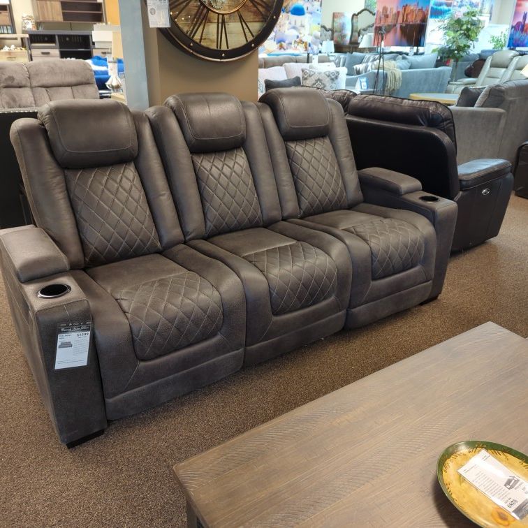 Brand New Power Reclining Sofa Couch 