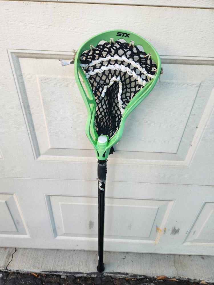 40.5" STX AMP Lacrosse Stick Shaft w/Green Head & Net NEEDS NEW HEAD CRACKED