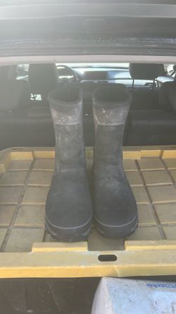Rain boots