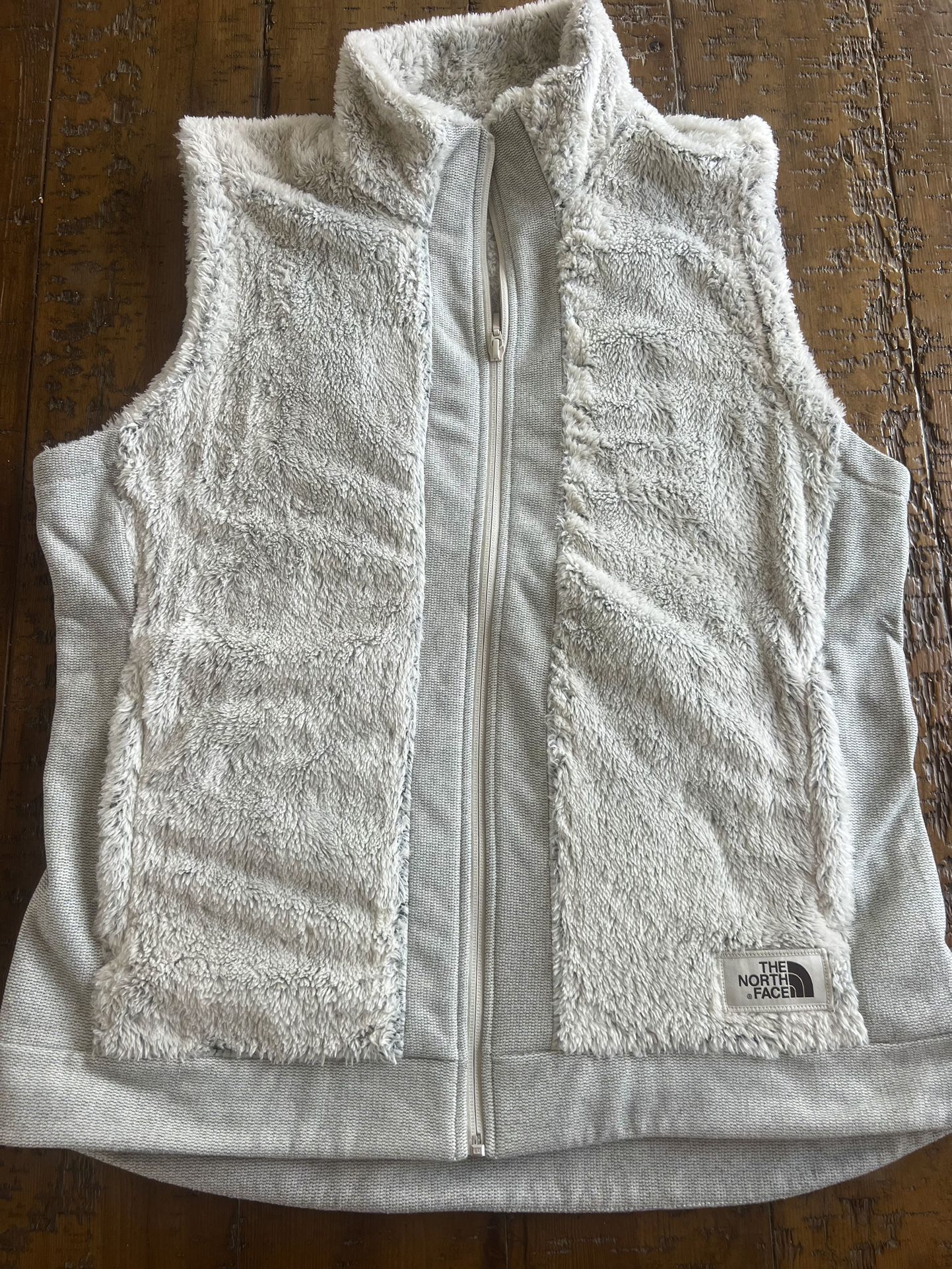 The North Face Women’s Sherpa & Fur Vest  XL