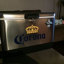 Corona Ice Chest