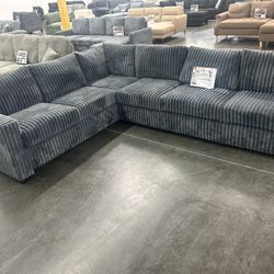 4 Piece Sectional Set 
