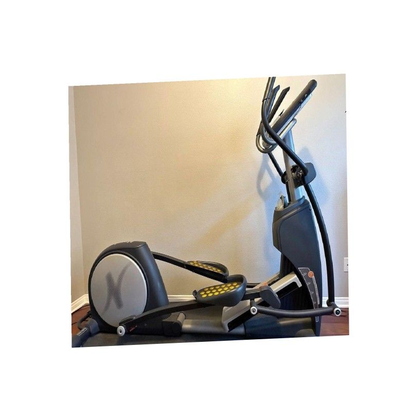 answer sound Life Fitness Treadmill - Commercial-Grade Exercise Equipment