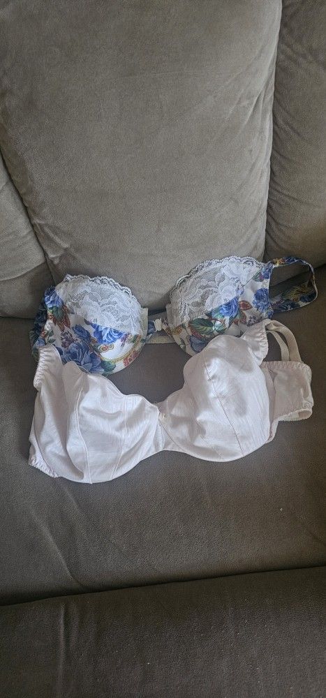 Set Of 2 Bras