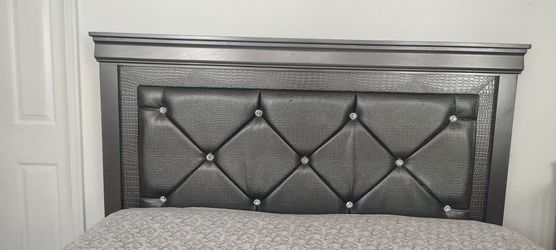 Queen Size Bed Frame