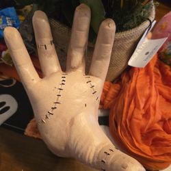 Wednesday Addams Family Thing Hand, Cosplay Hand by Addams Family, Fake Hand Toys Scary Props Halloween Decorations Prop Movie