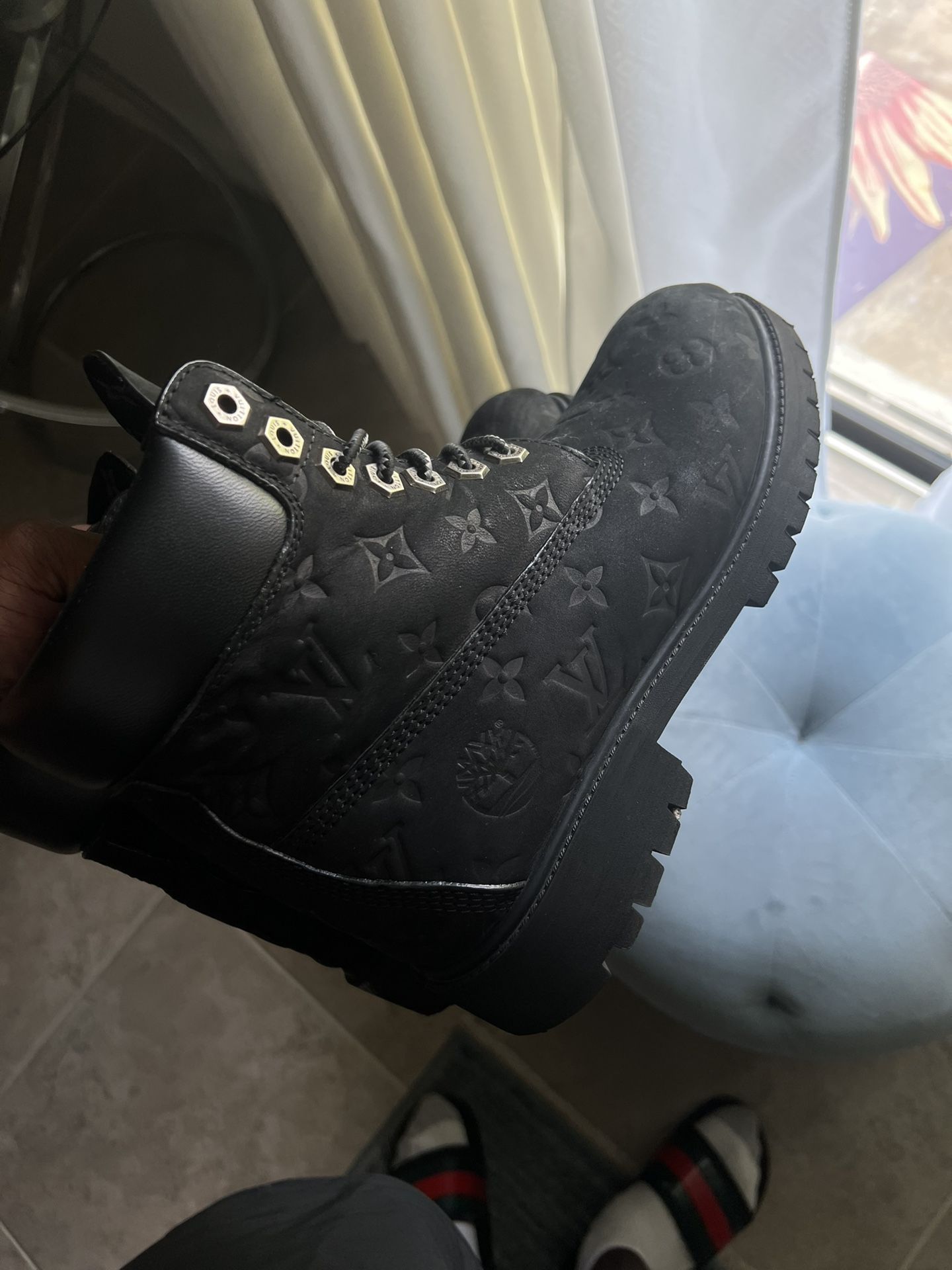 Louis Vuitton Timbs