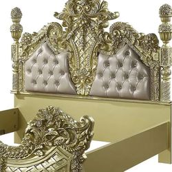 β¨ ACME Cabriole Eastern King Bed β Light Gold Synthetic Leather, Gold Finish β Brand New