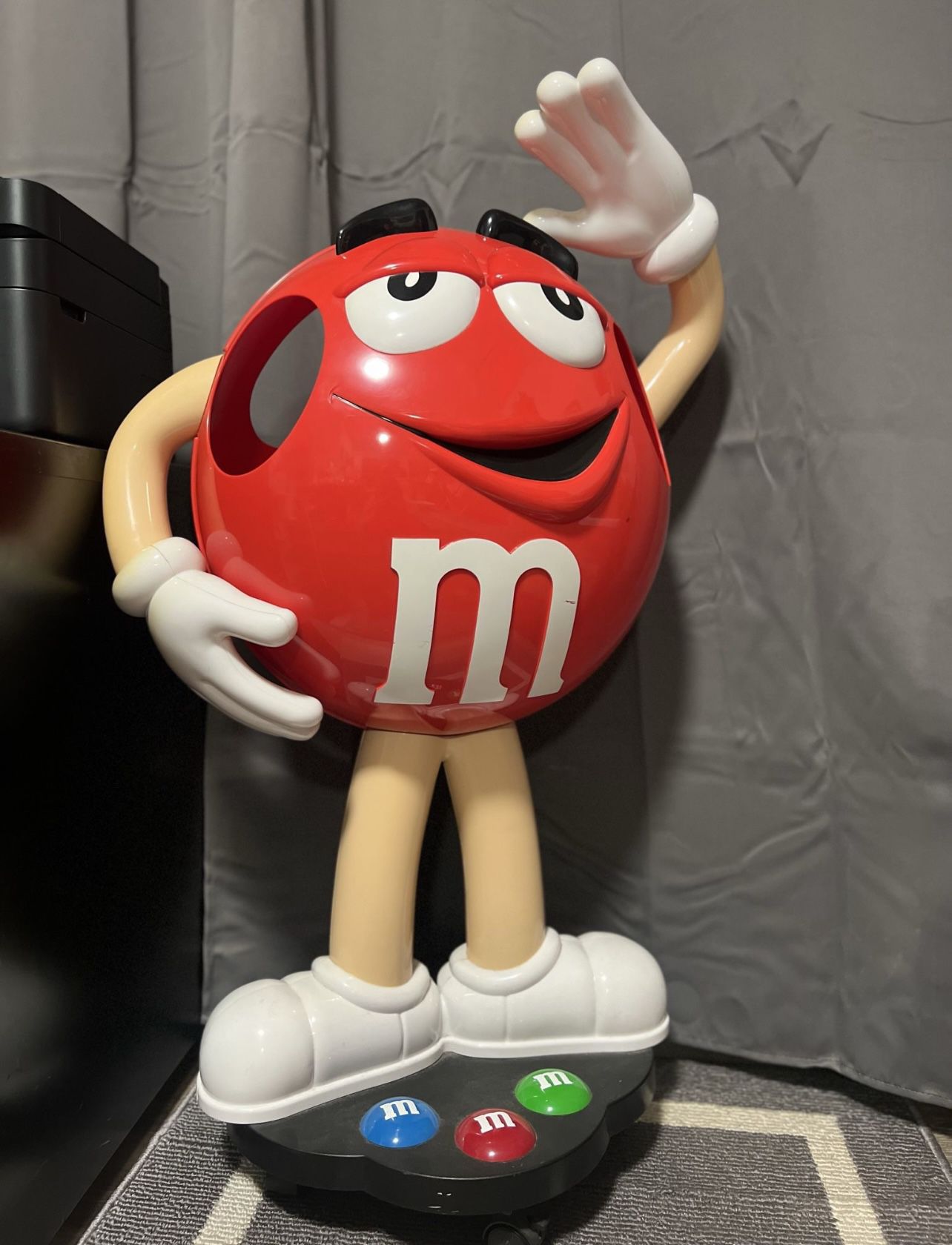 Large M&M Character Display for Sale in Sumner, WA - OfferUp