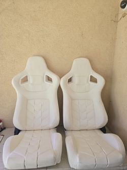 Universal Racing Seats