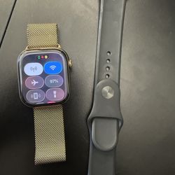 Gold Apple Watch 10 46mm