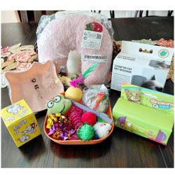 Cat Kitten (Brand New) Treat Dispenser Interactive Mount Groom Brush Plush Pillow Food Dish Assorted Toys Bundle Lot 