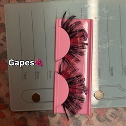 Pink grapes