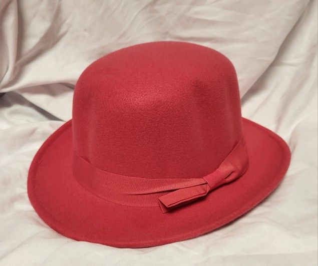 Women's Hot Pink Hat