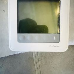 Honeywell Home Pro Series THERMOSTAT 