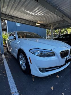 BMW 528i