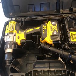 Dewalt 20 V Hammer Drill